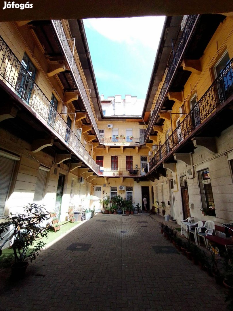 Budapest 7.kerületi lakás eladó