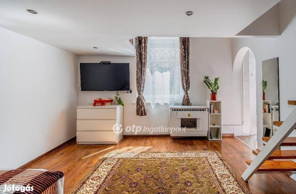 Budapest 8. ker.i 25 nm-es lakás eladó #4983511