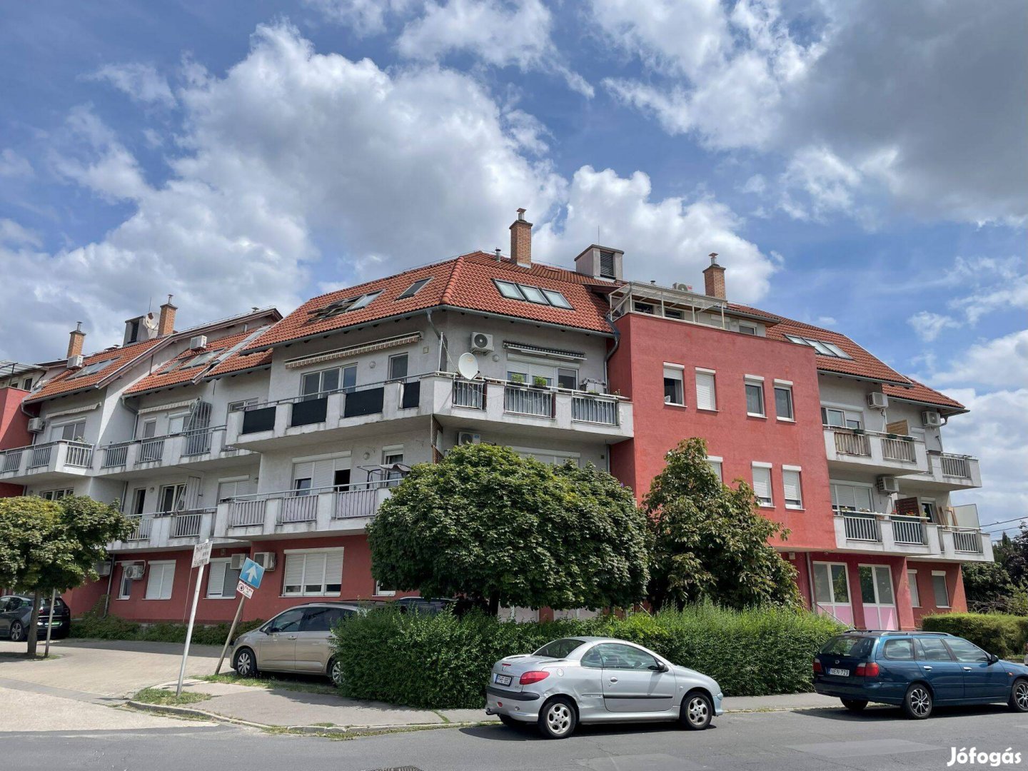 Budapest XX. ker. panorámás 93 nm 3 szobás újszerű lakás tulajdonostól