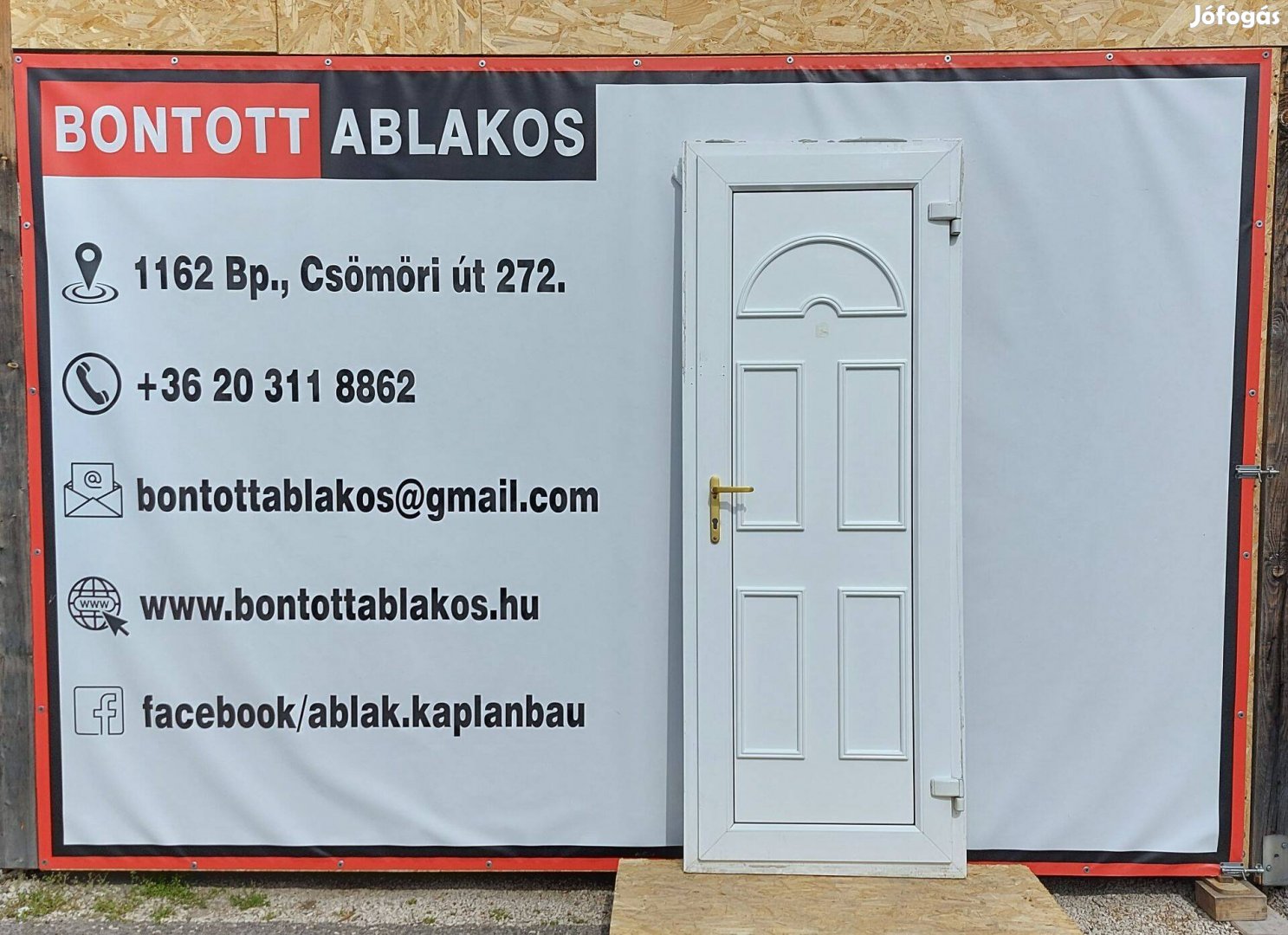Budapesten használt bontott hőszigetelt bejárati ajtó eladó 80 x 210