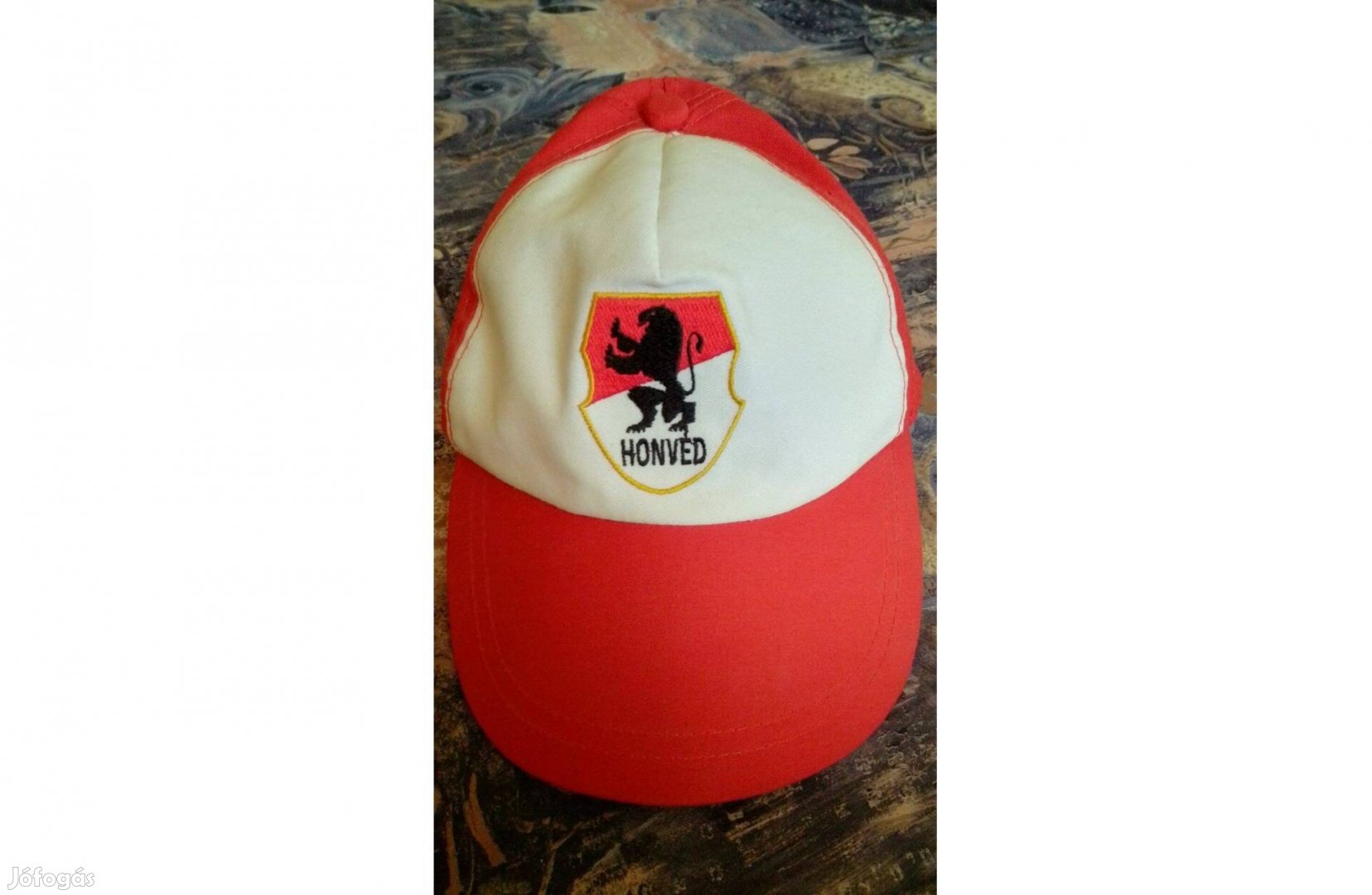 Budapesti Honvéd Sportegyesület hímzett logós baseball