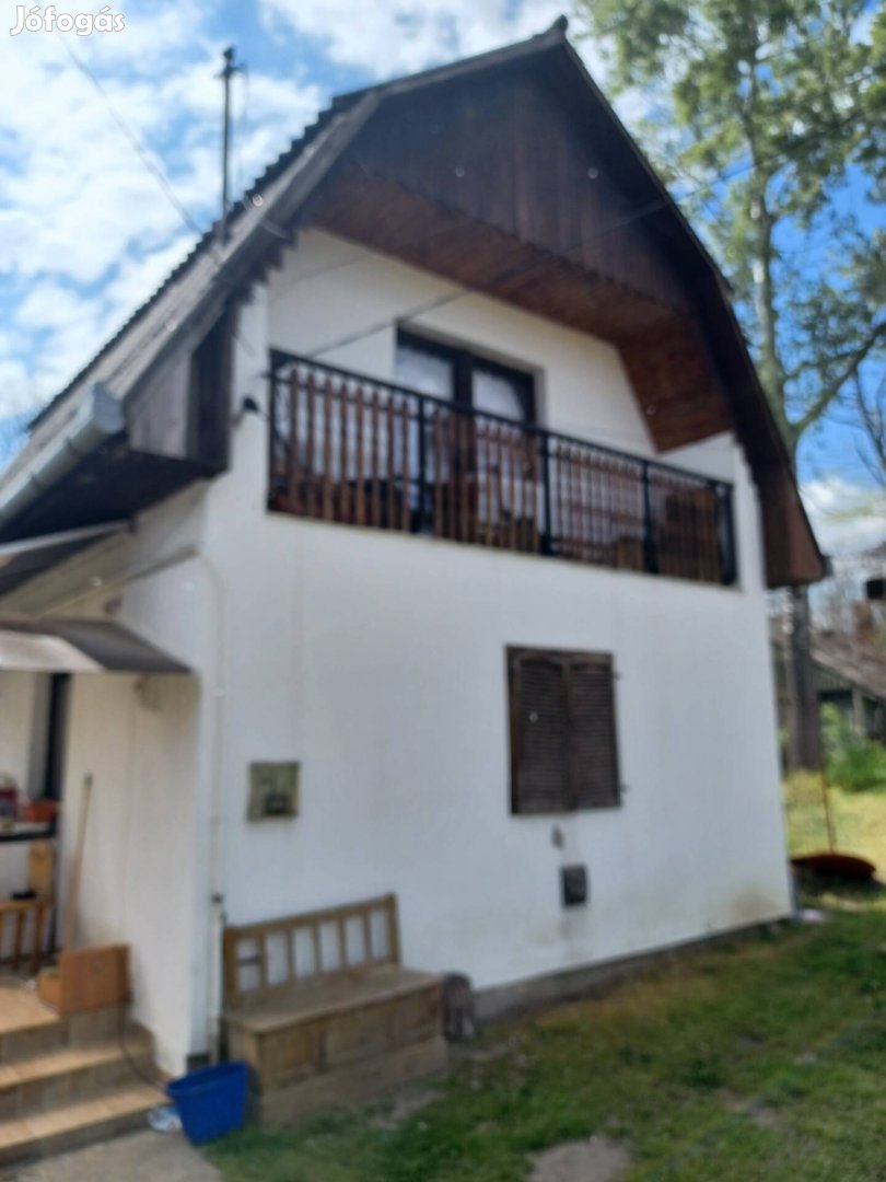 Budapestő 20 percre Inárcson családi ház eladó