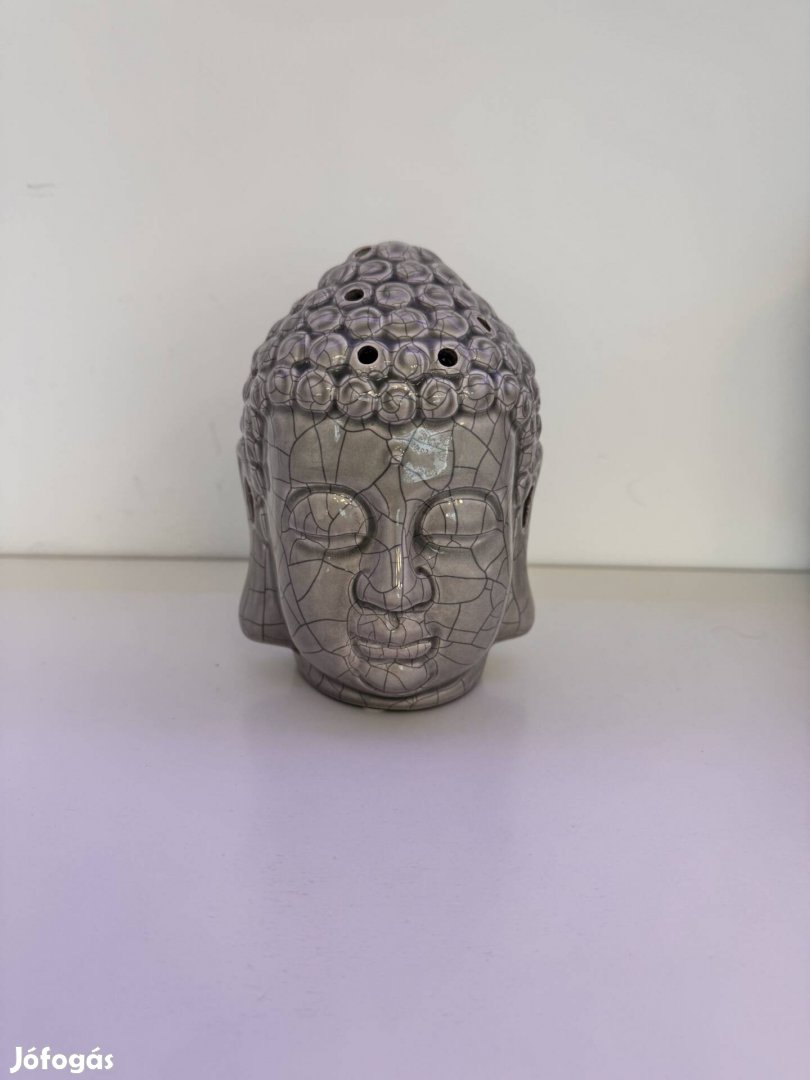 Buddha mécsestartó