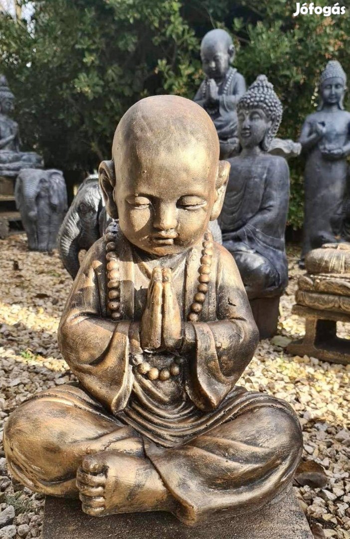 Buddha-szobor ....