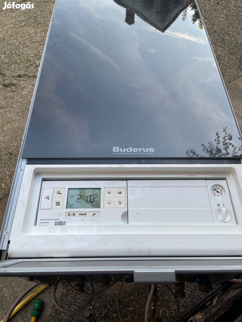 Buderus GB172 32kW prémium kondenzációs gázkazán