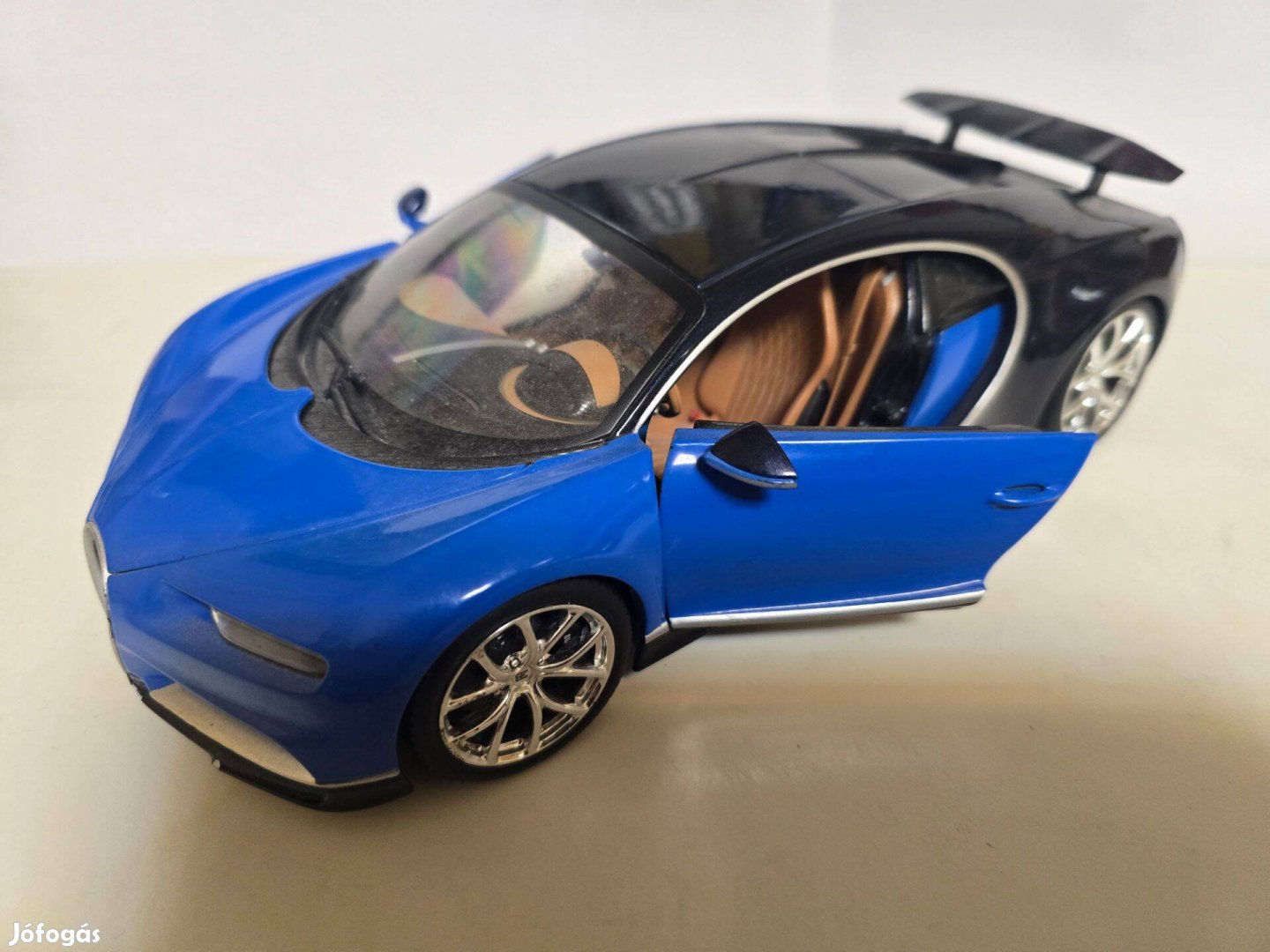 Bugatti Chirion Bburago Modell 1:18