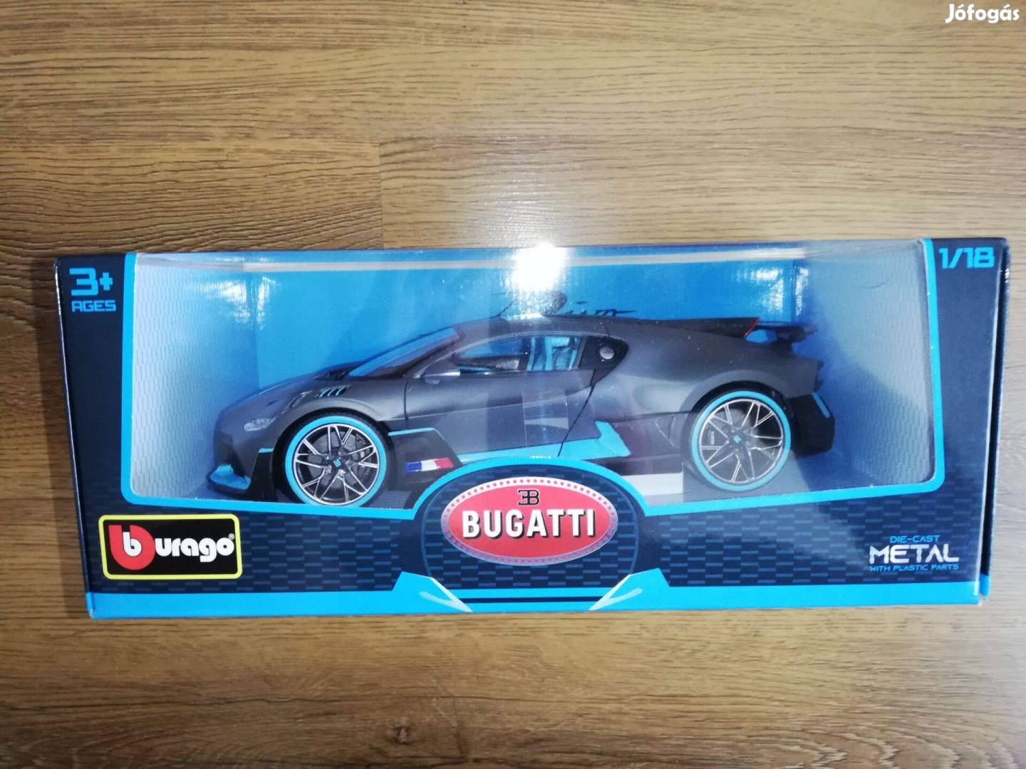 Bugatti Divo Új-bontatlan 1:18 1/18 modell