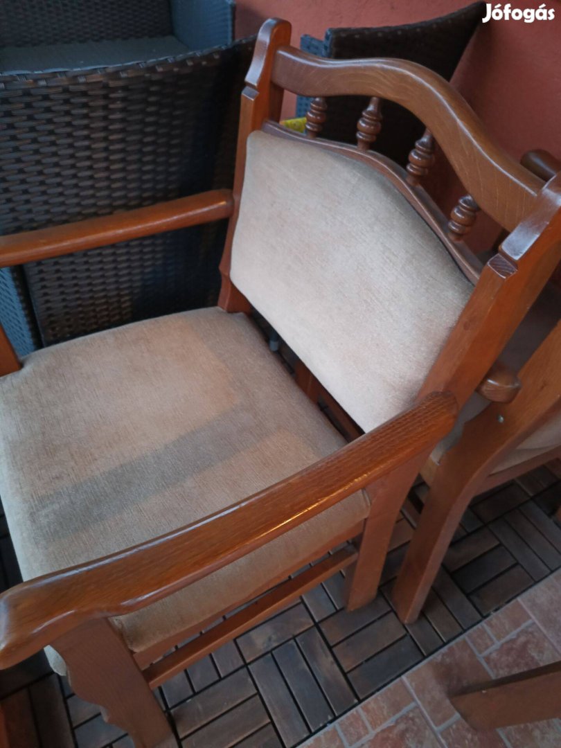 Bükk elegáns szék eladó minőségi tanúsítvánnyal