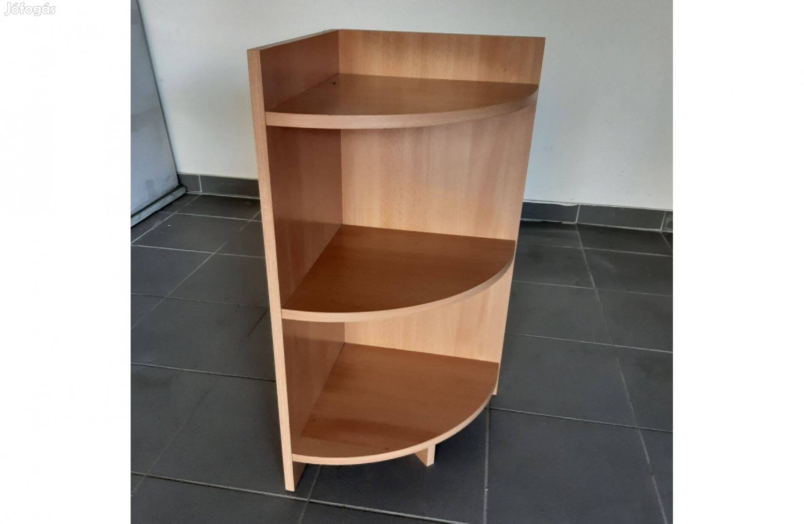 Bükk színű sarokpolc