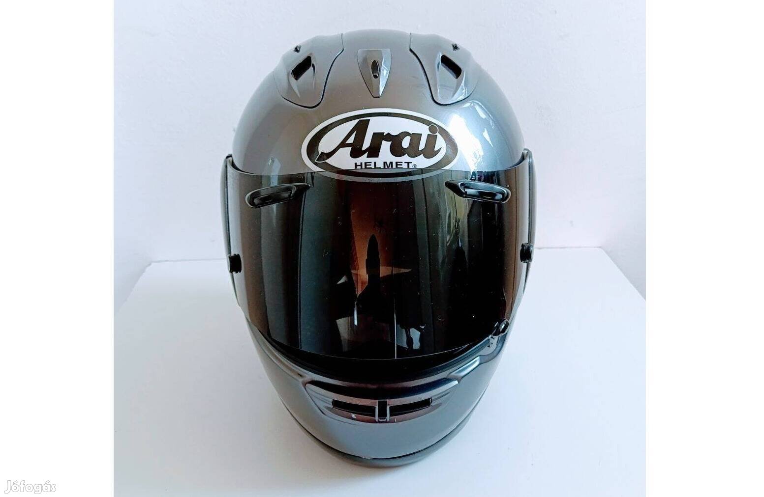 Bukósisak, M-57-58 cm. Arai