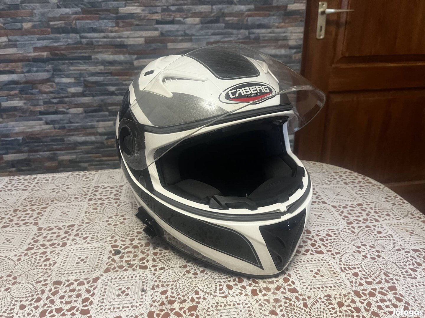 Bukósisak  motorhoz L