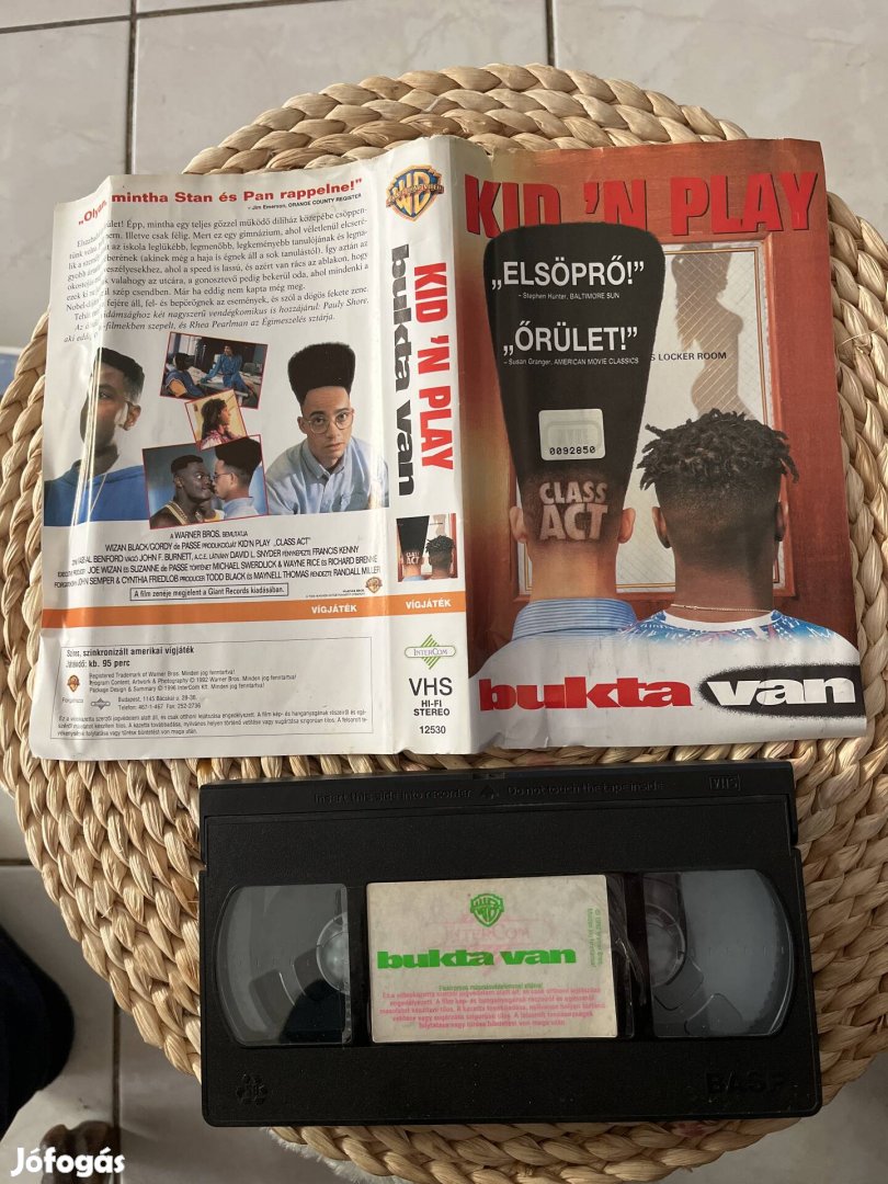 Bukta van elsöprő őrület vhs