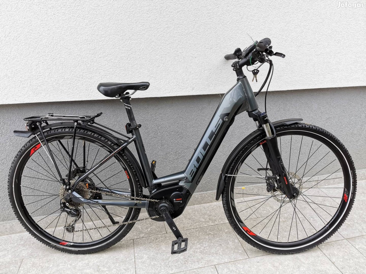 Bulls 28" női trekking ebike kerékpár Bosch e-bike elektromos pedelec 