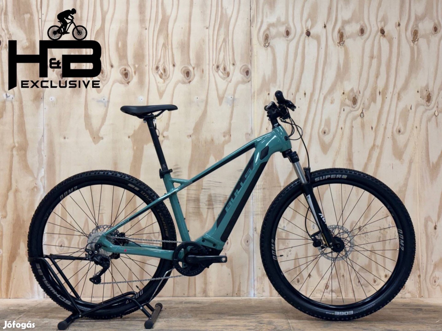 Bulls Cross Evo 625 elektromos kerékpár Shimano Deore 2022