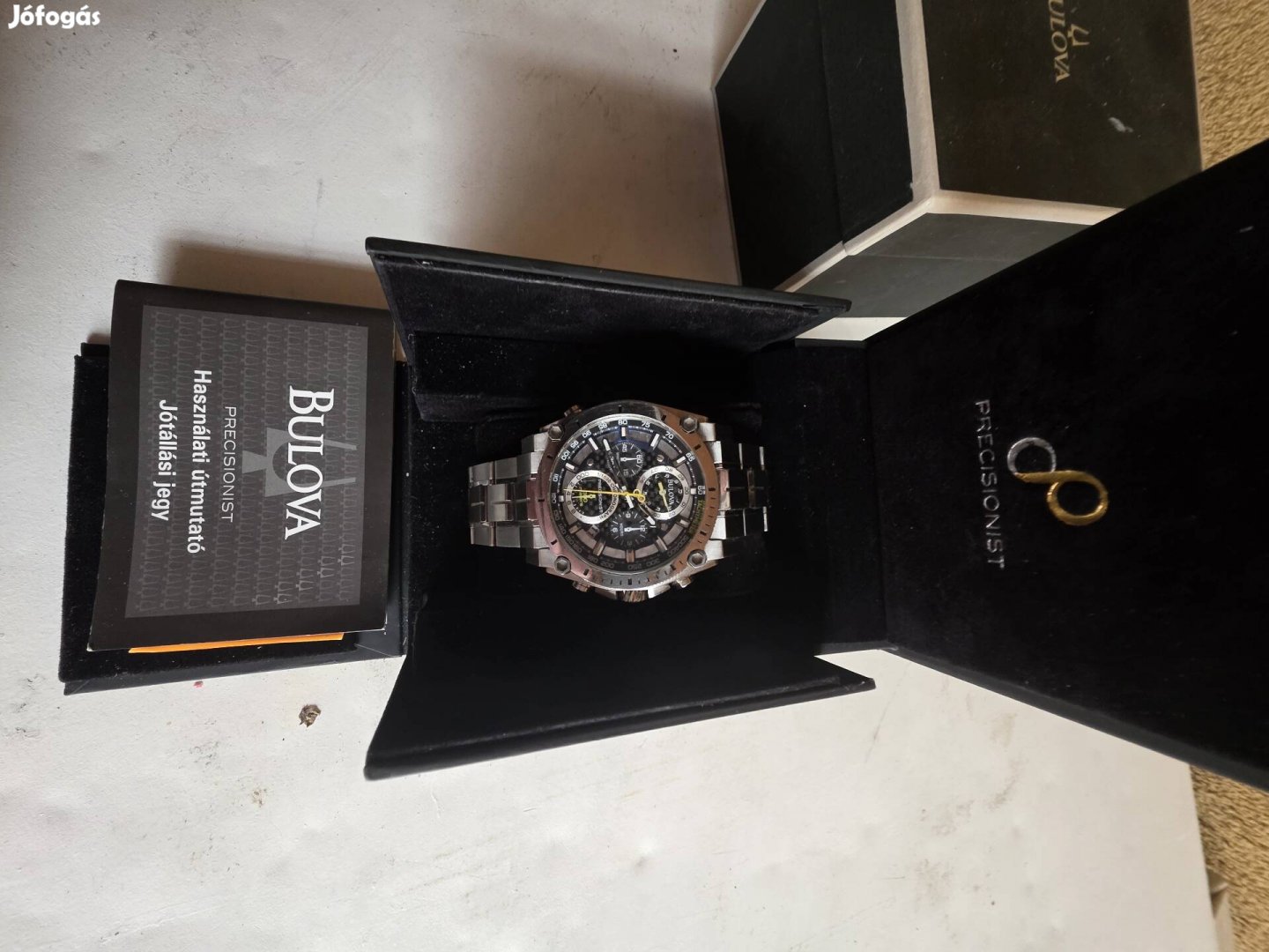 Bulova Precisionist óra szép állapotban eladó. 