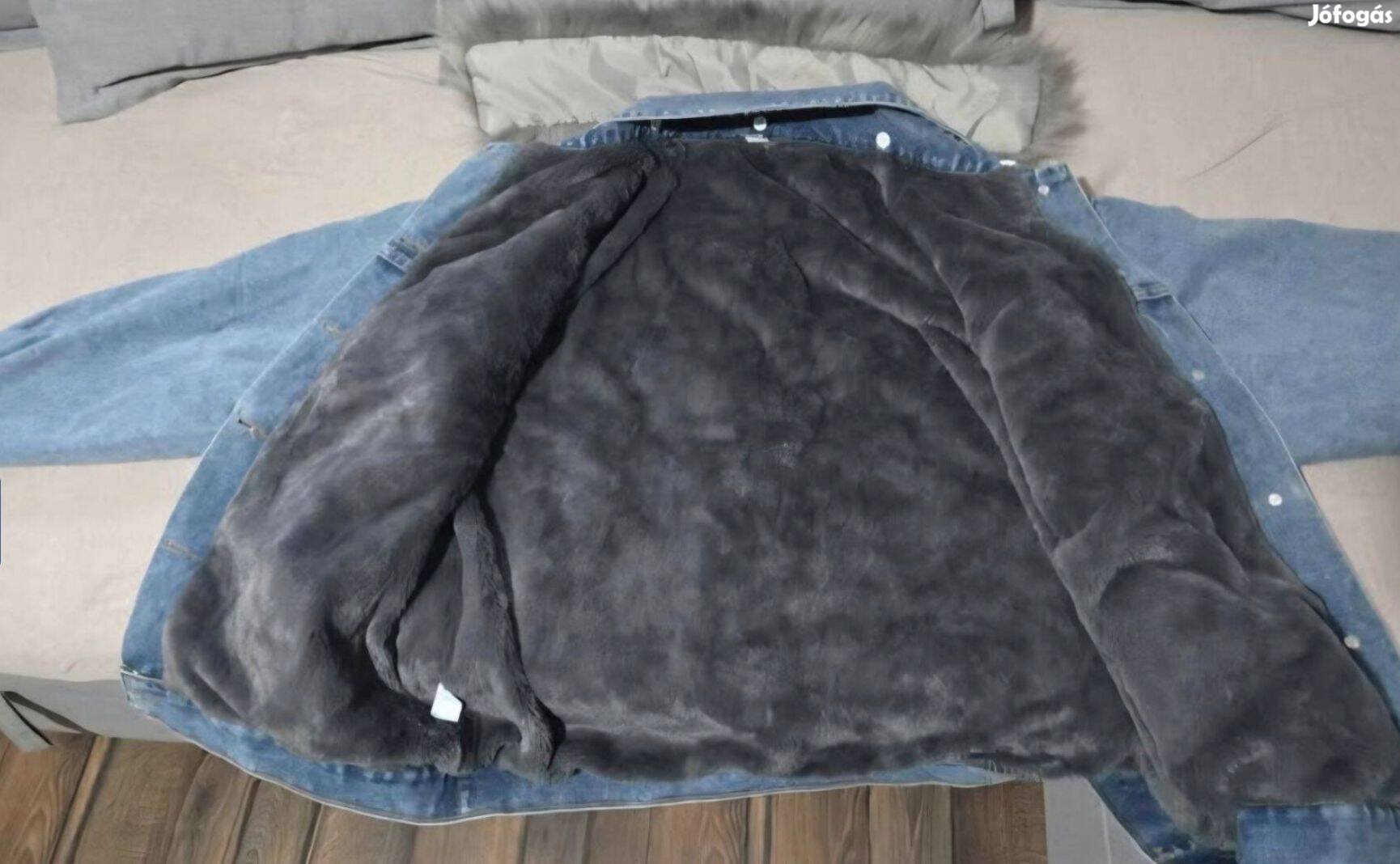 Bundás,levehetős gallérú szőrmés Új farmerkabát,M-L