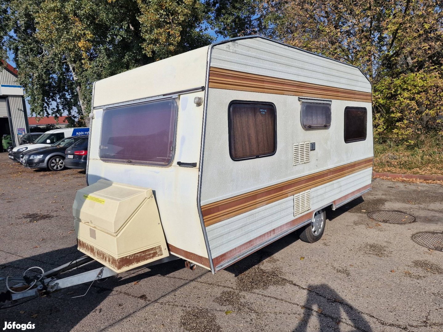 Buntsner 400 lakokocsi telepitwsre, 4 fekhelyes, akar szallitva is