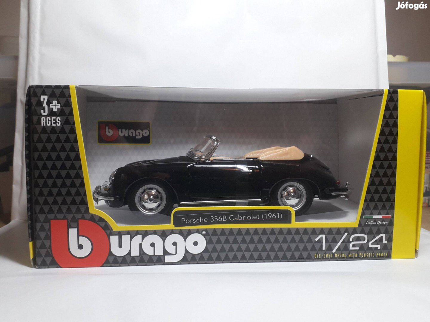 Burago 1/24 Porsche 356B Cabriolet (1961) (black) 2018 Új! Bontatlan!