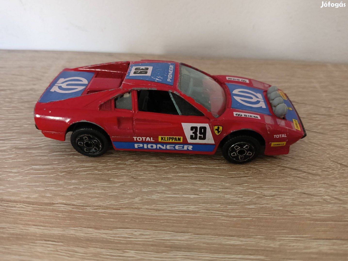 Burago Ferrari 308GTB Pioneer 1/43