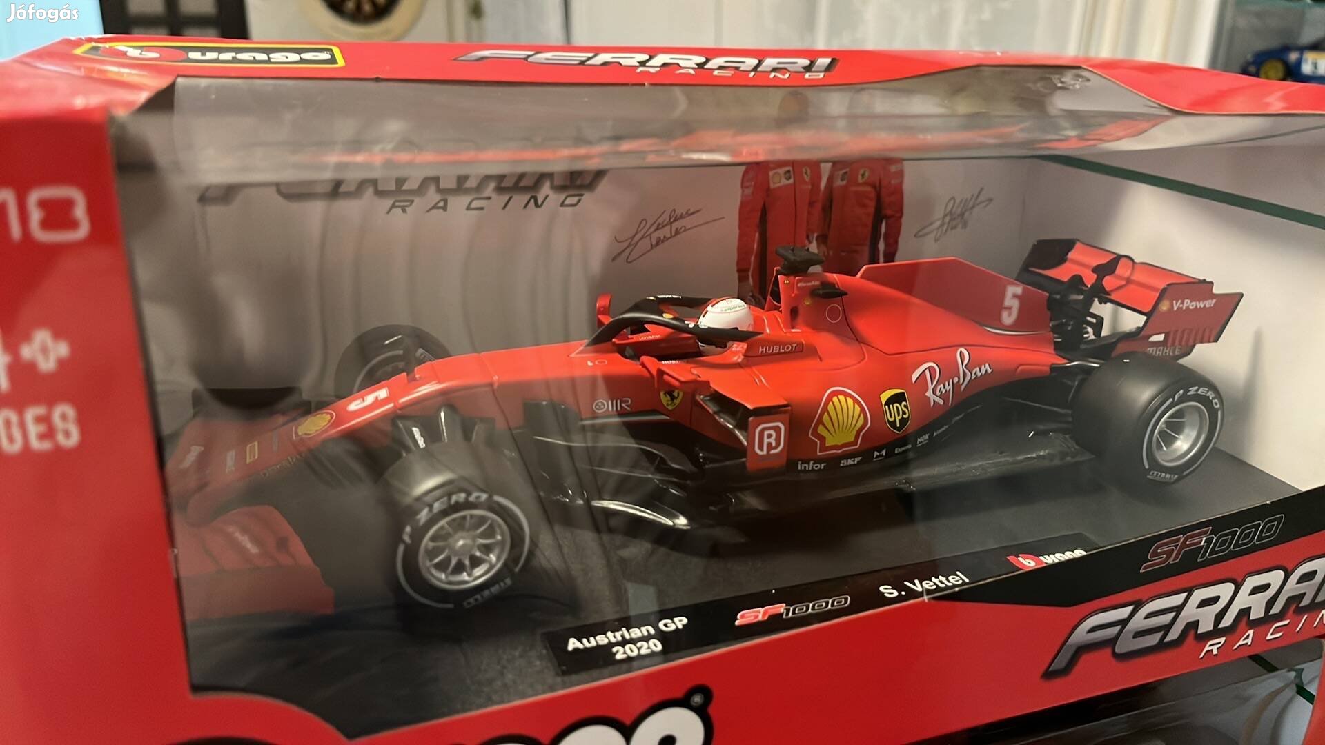 Burago Ferrari SF1000 1:18 Vettel Forma 1 F1