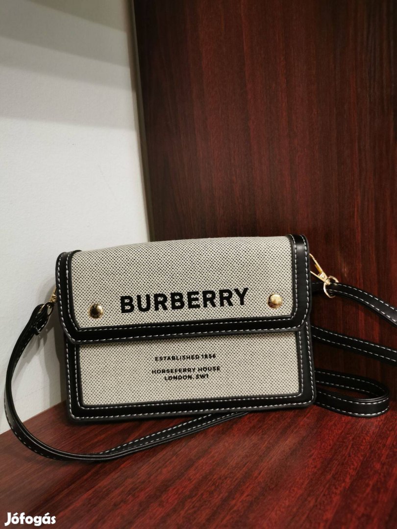 Burberry Crossbody táska