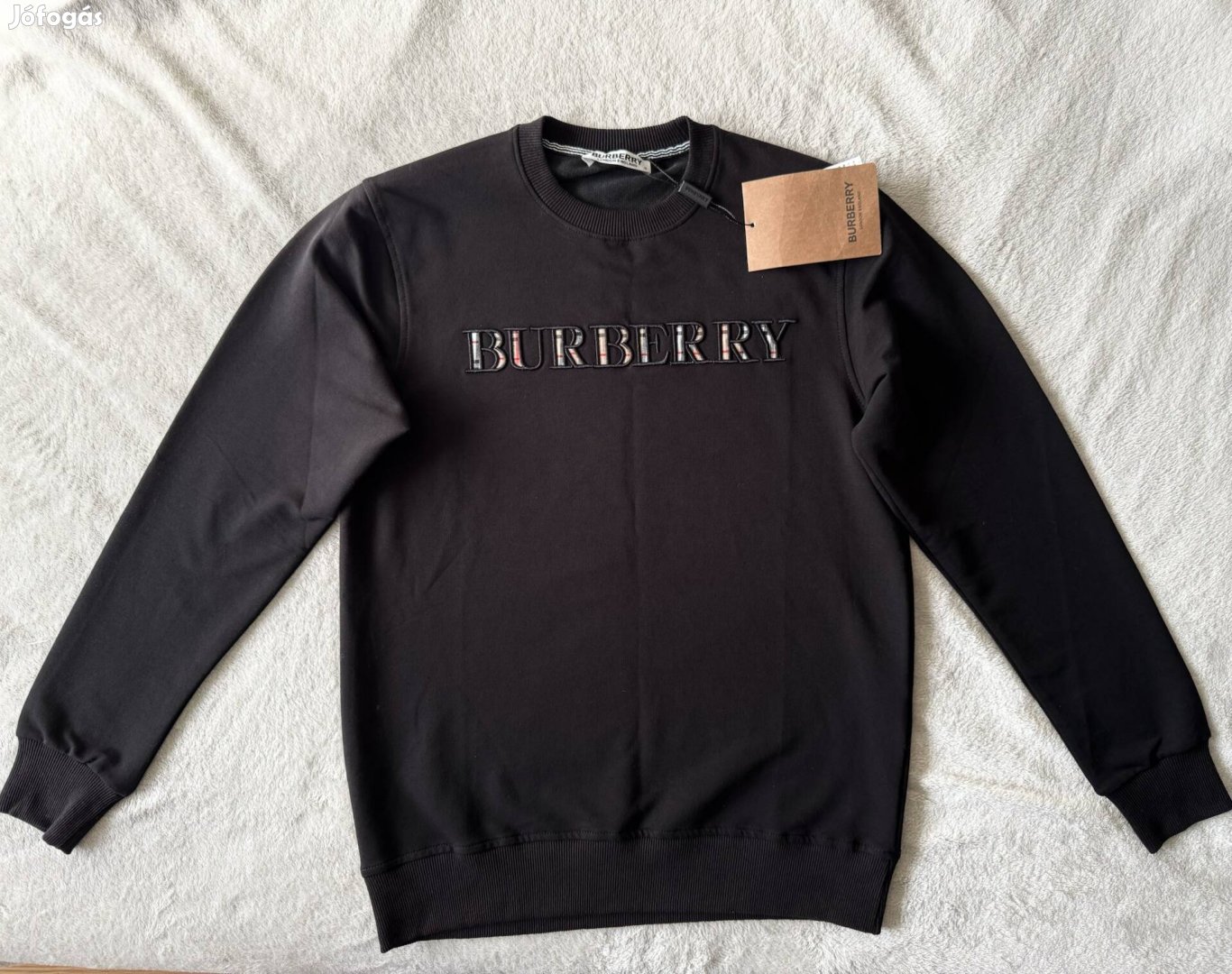 Burberry kereknyakú pulóver