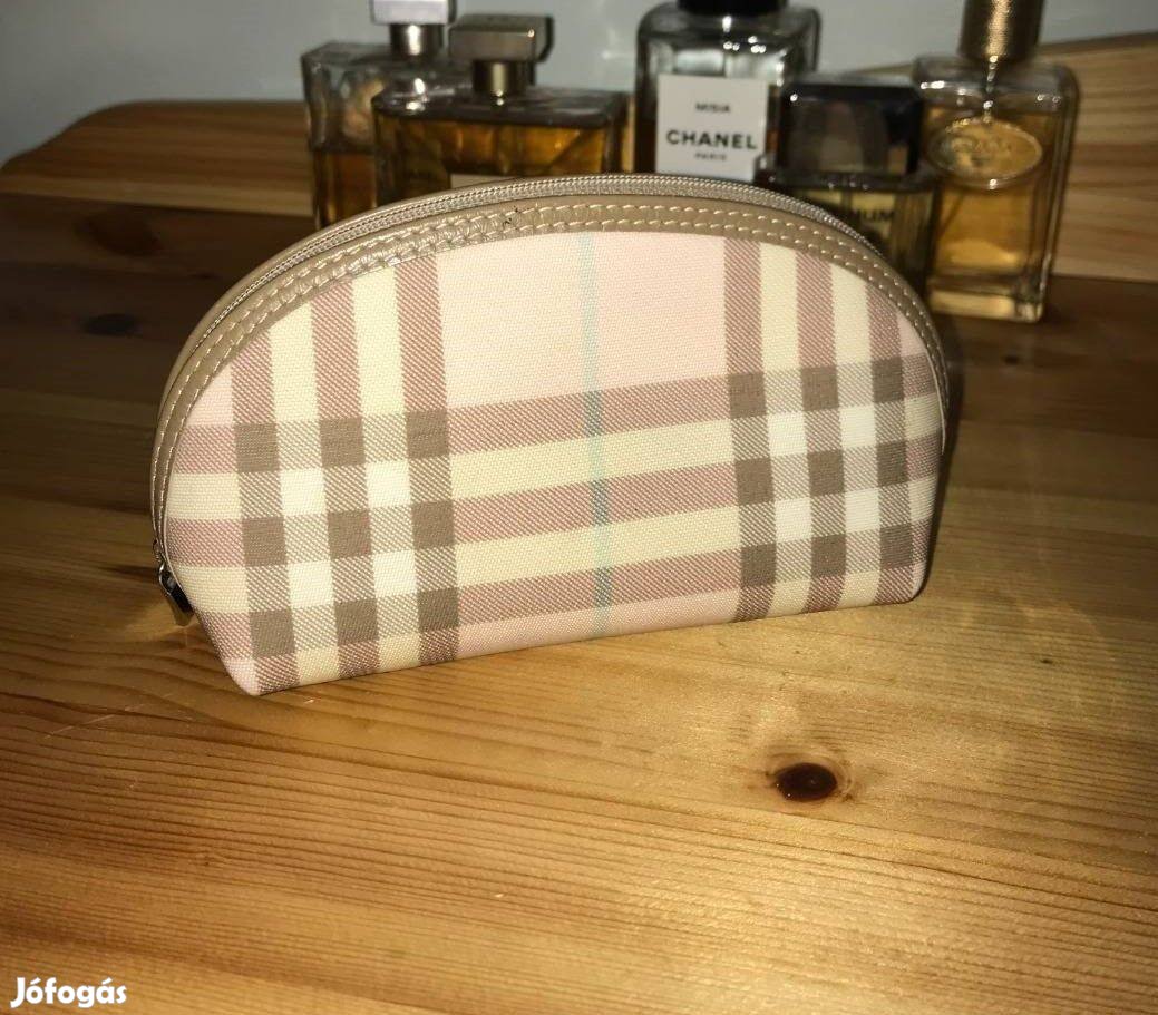 Burberry neszesszer