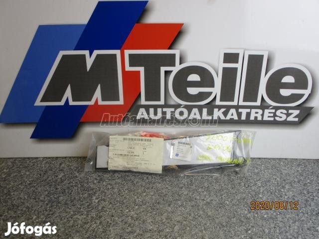 Burkolat - opel crossland x