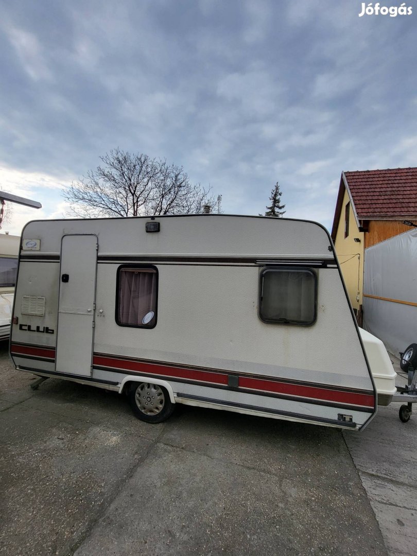 Bürstner 1988 évj magyar okmányokkal friss műszaki vizsgával