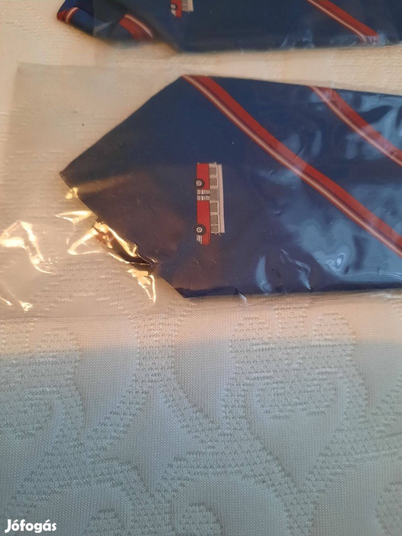 Buszos nyakkendő - gyűjtőknek!