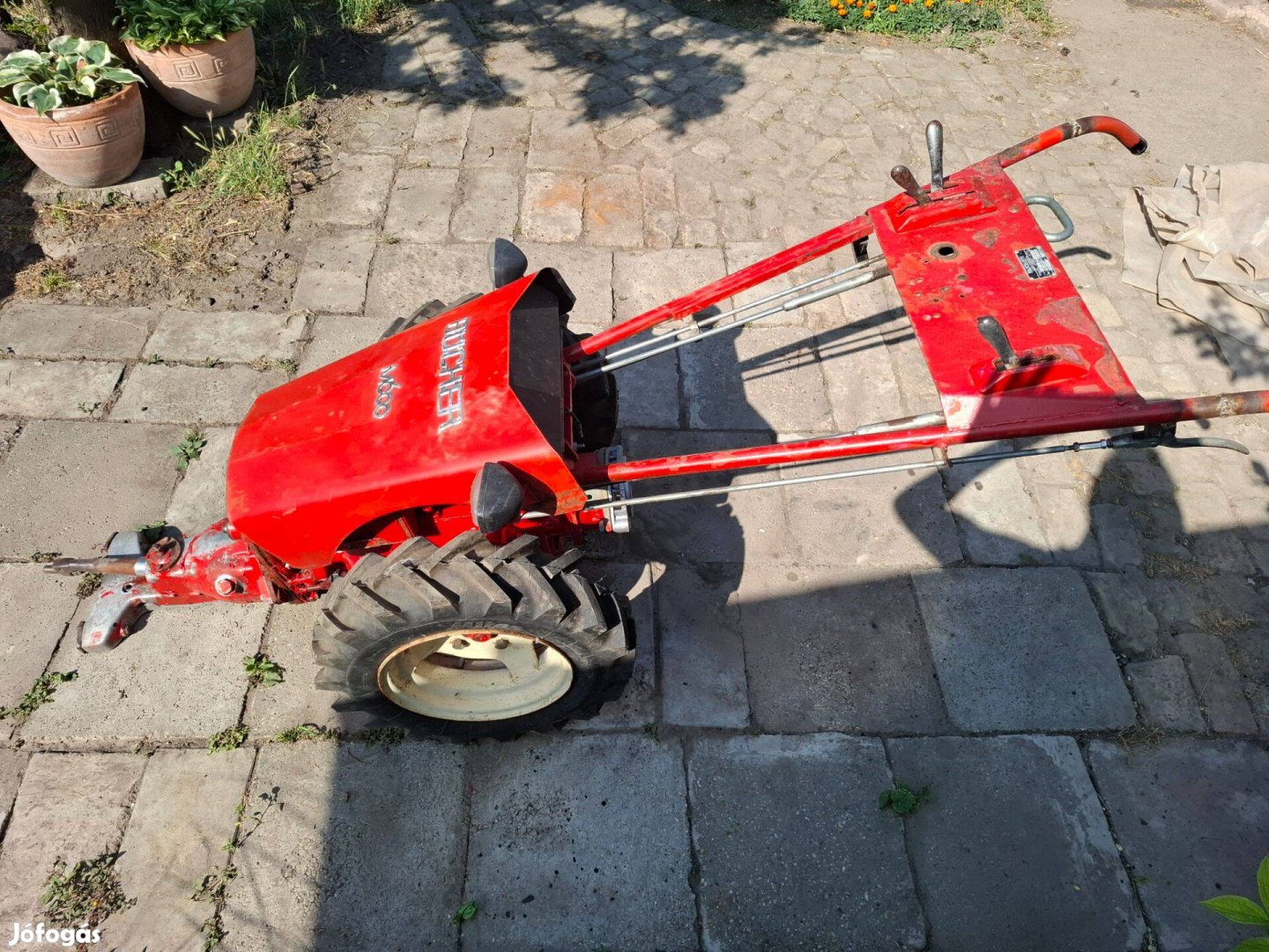 Butcher M600 alternálókasza traktor