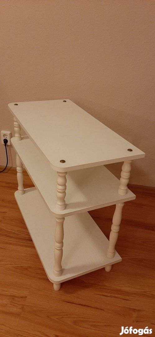 Bútor -Fehér állvány