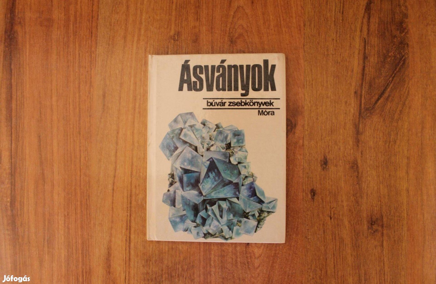 Búvár zsebkönyvek - Ásványok