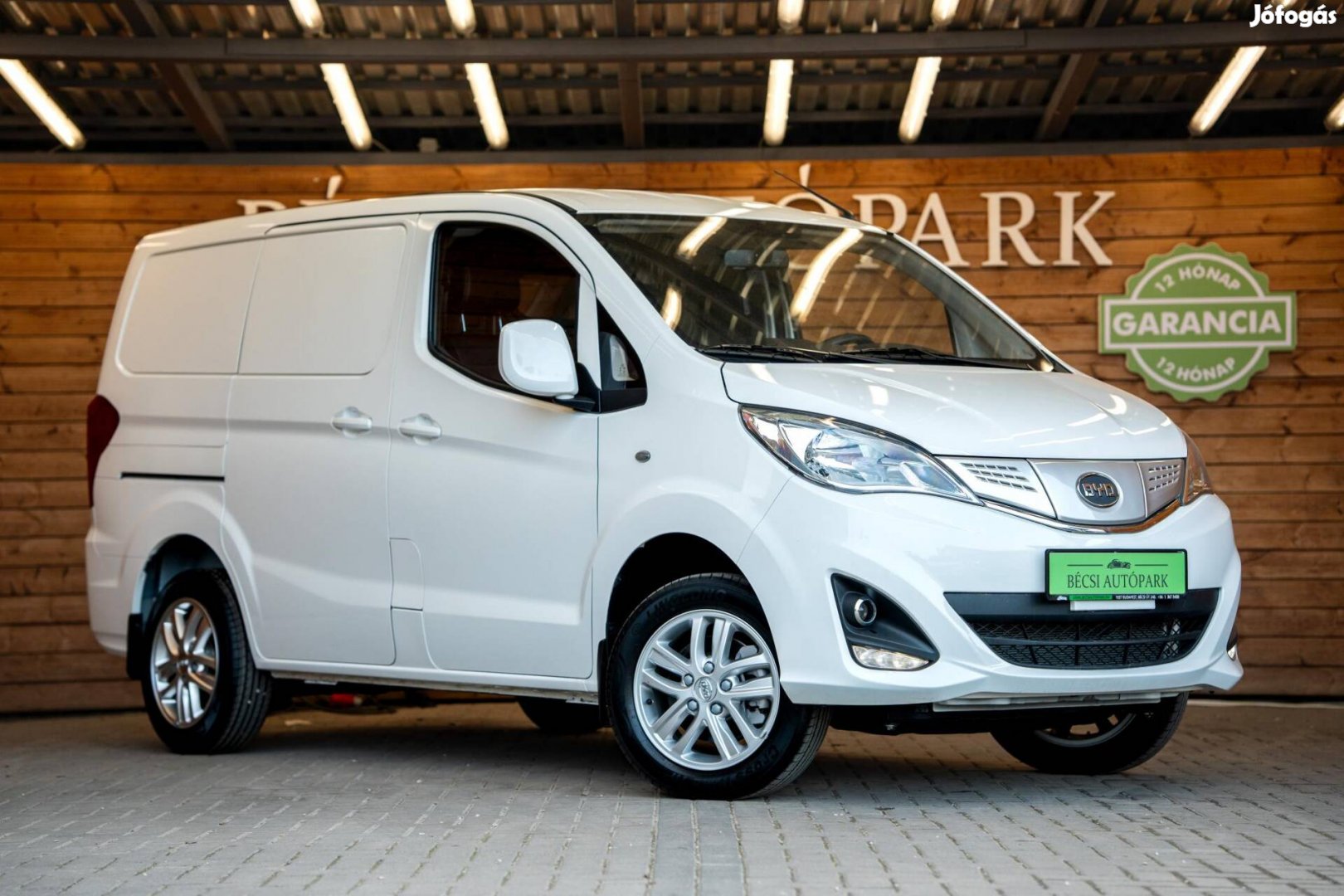 Byd ETP3 Furgon (Automata) Dupla Tolóajtó//Bőr...