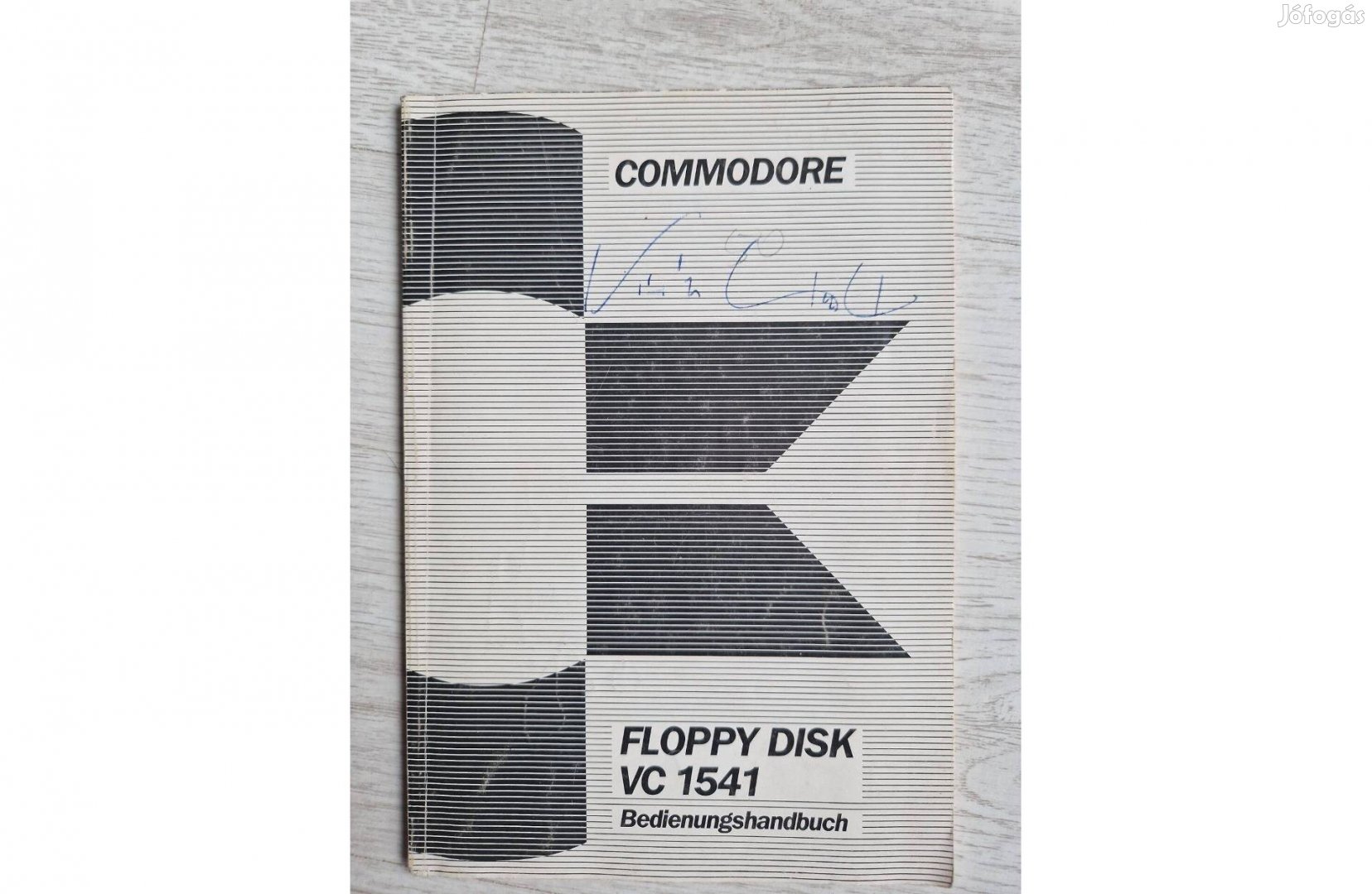 C64 Floppy könyv