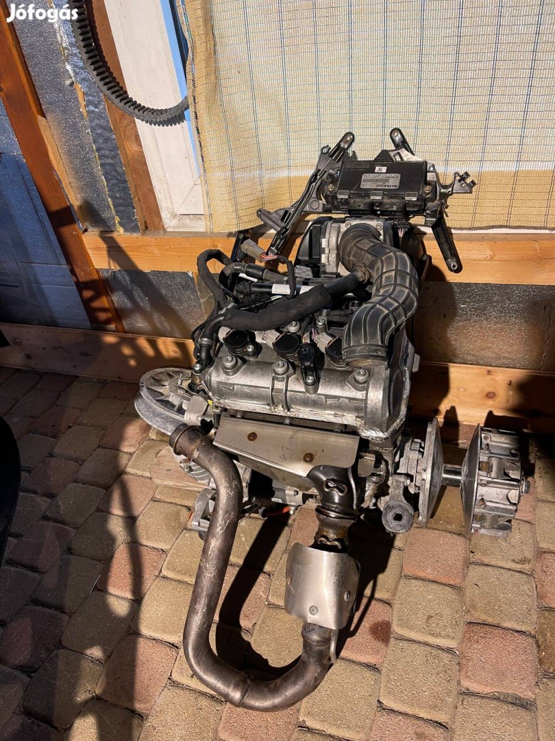 CAN-AM Rotax 900 motor