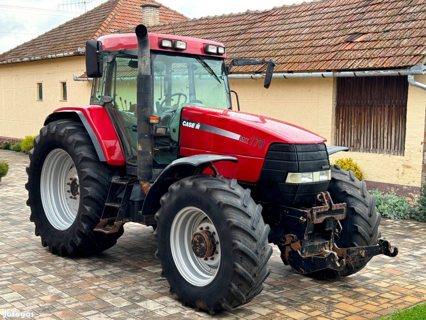CASE IH MX170 traktor