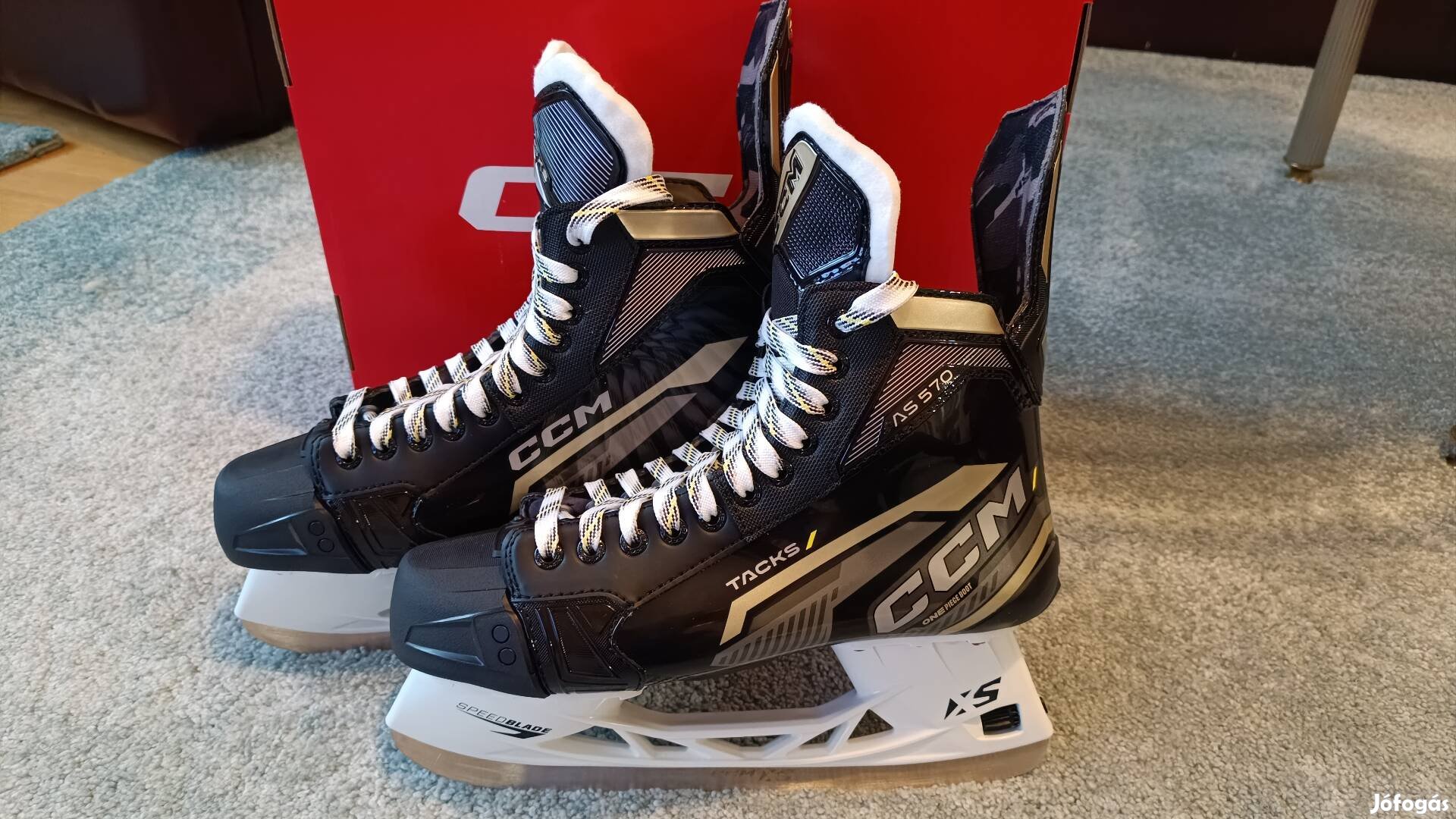 CCM Tacks AS 570 SR 46 Jégkorong korcsolya