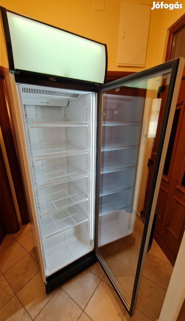 CG5GV Üvegajtós hűtőszekrény-Fehér, LED-es eladó!