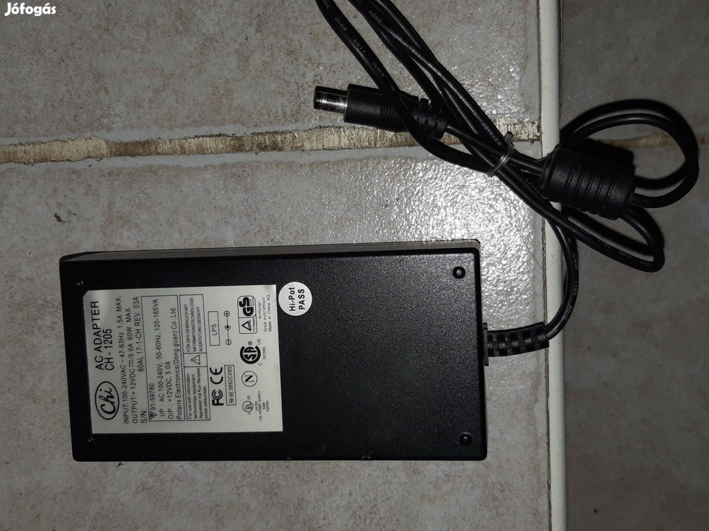 CHI CH-1205 DC adapter 12V 5A működő