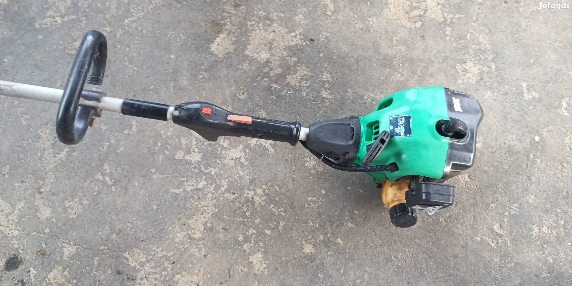 CMI benzines szegély vágó fűkasza