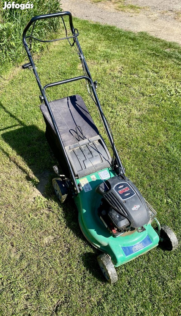 CMI önjárós benzines fűnyíró - Briggs & Stratton motorral