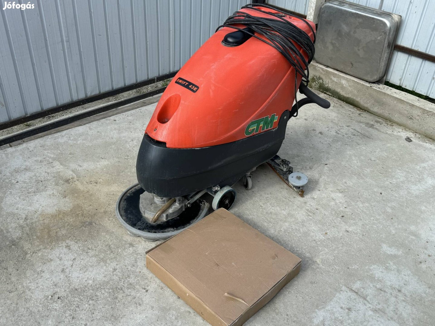 CTM Swift 230V takarítógép padlótisztító 