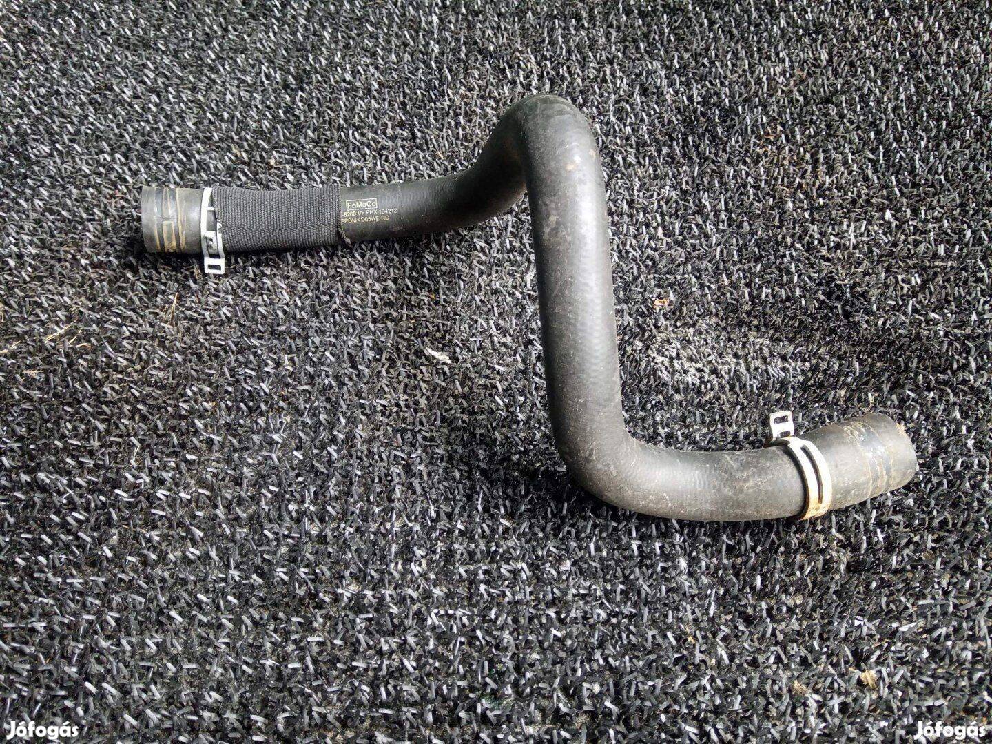 CV61-8260-VF vízcső Ford focus MK3 1.0i