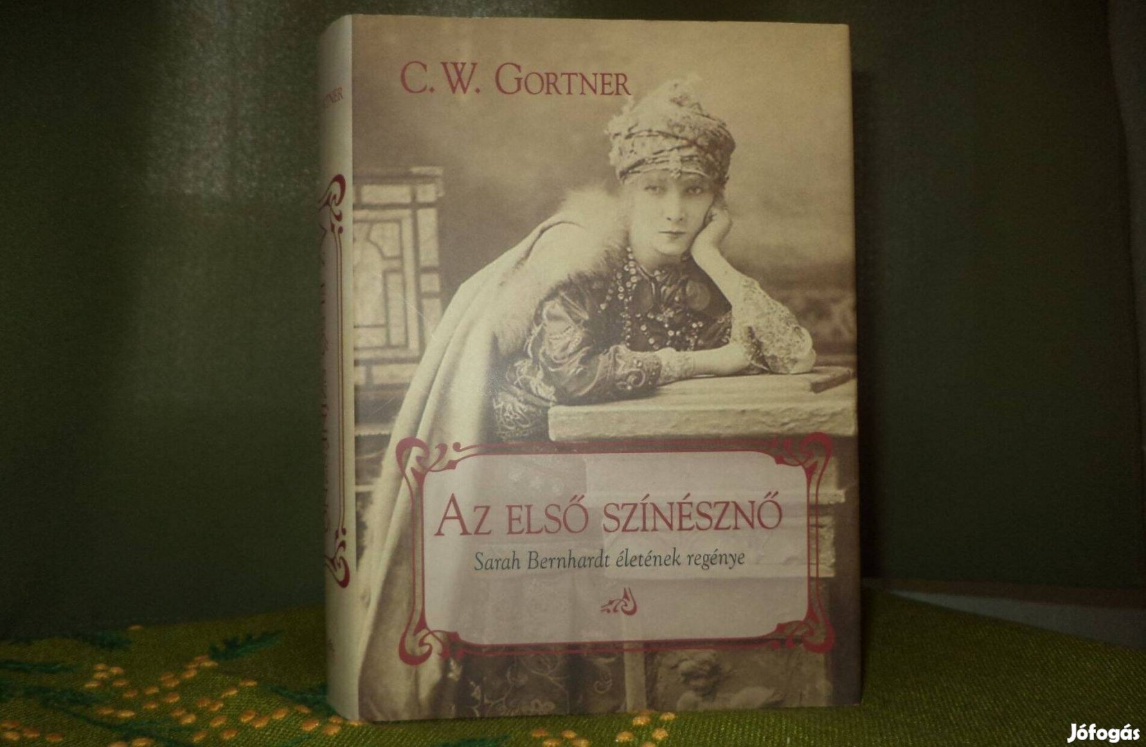 C.W. Gortner Az első színésznő