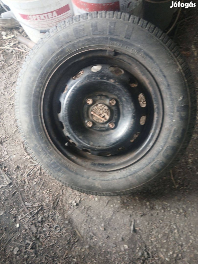 C corsa pótkerék
