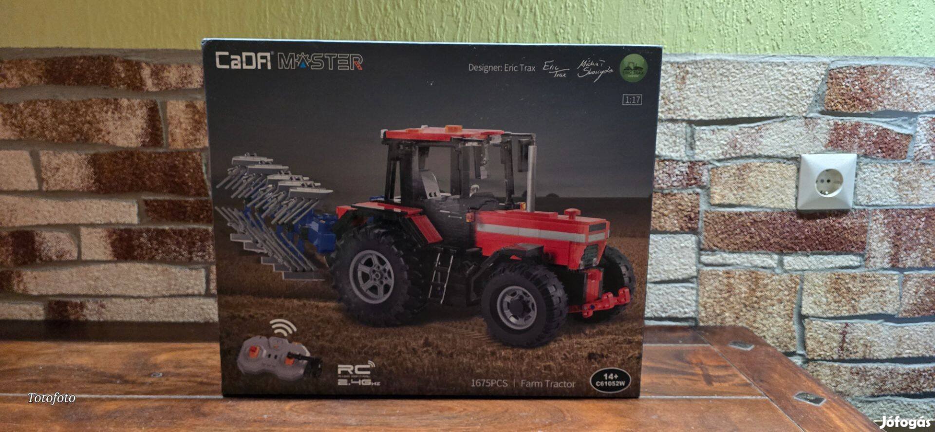 Cada távirányítós traktor ( LEGO Kompatibilis )