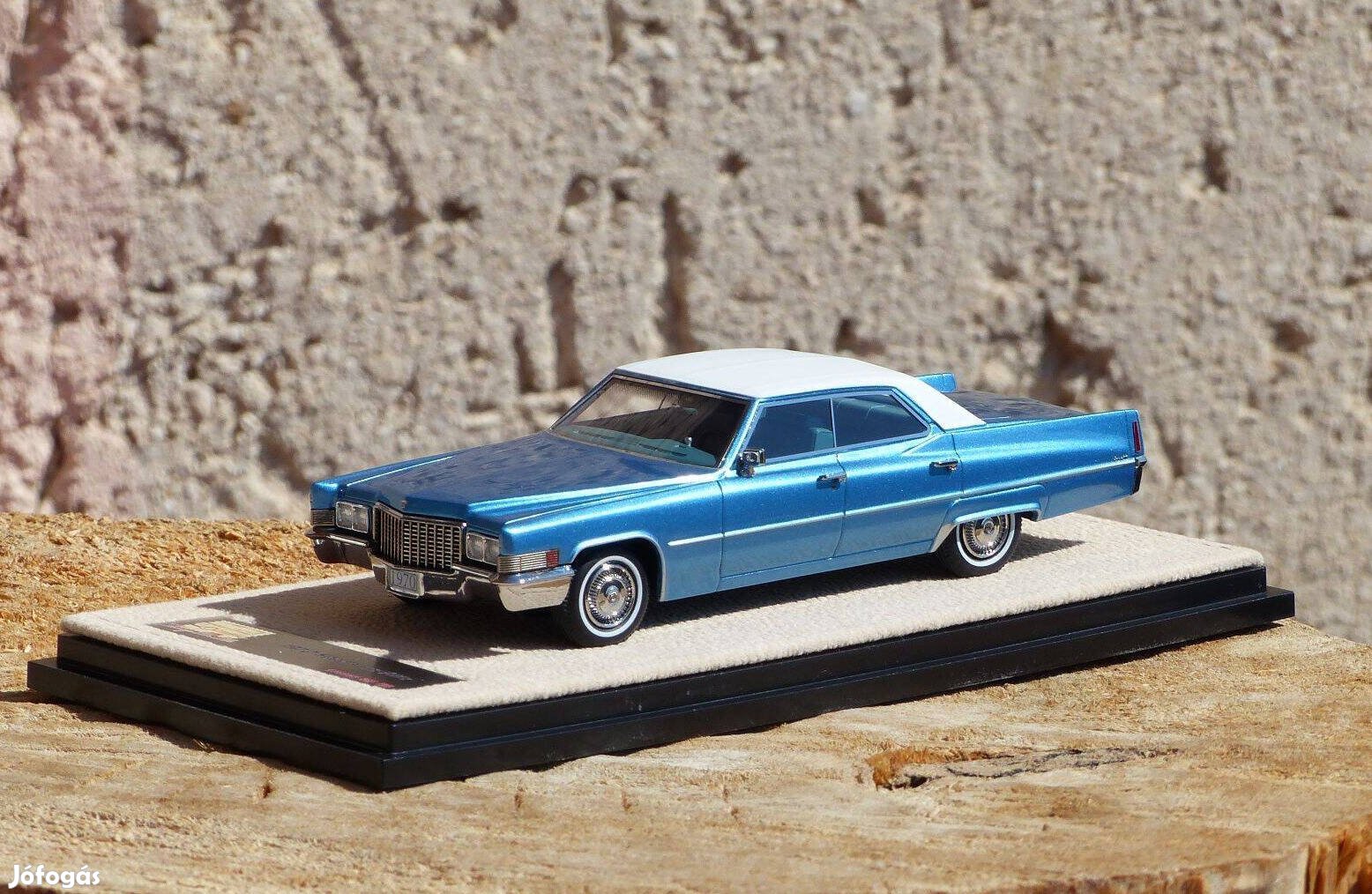 Cadillac Sedan de Ville 1970 Stamp 1/43 GLM Gim - STM70502 modell