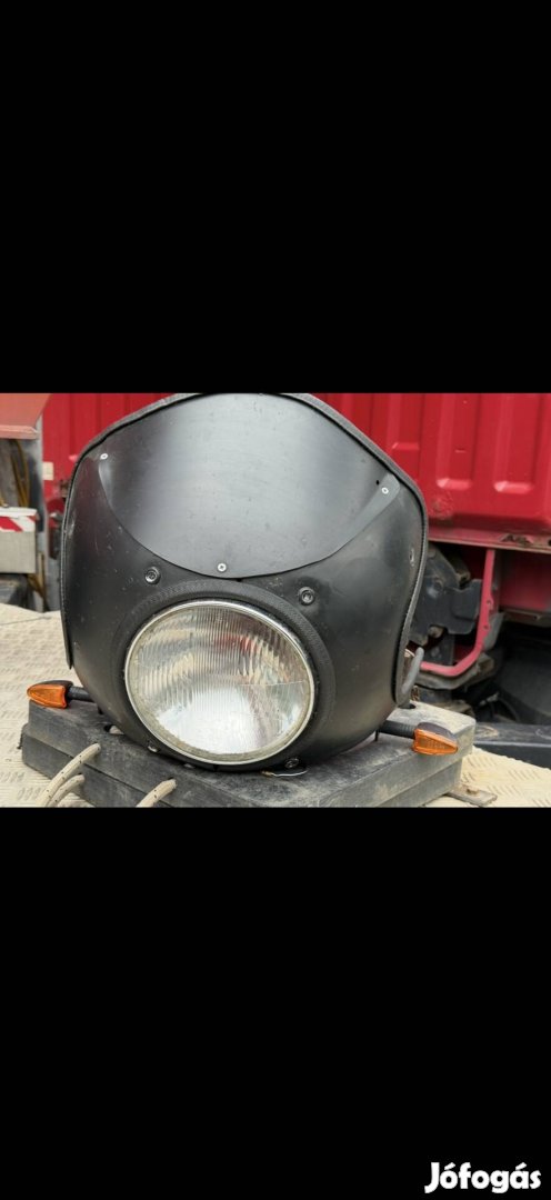 Cafe racer fejidom