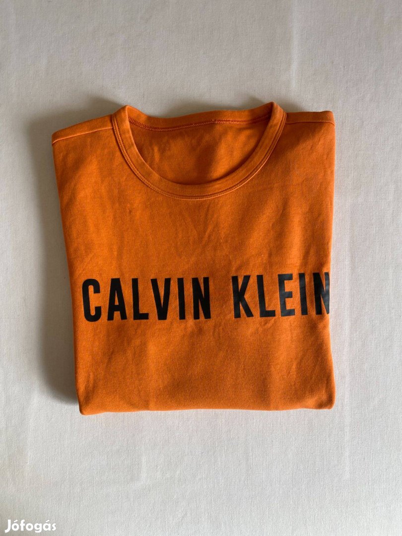 Calvin Klein férfi hosszú ujjú póló S-es